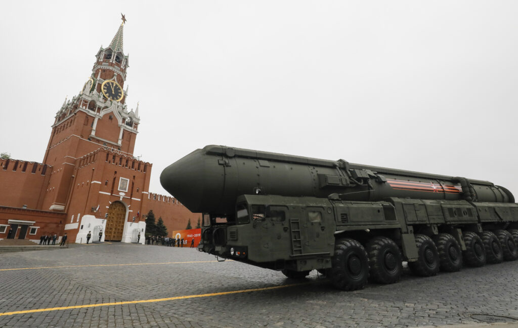 Межконтинентальная баллистическая ракета РС-26 «Рубеж» - развитие проекта РС-24 «Ярс»