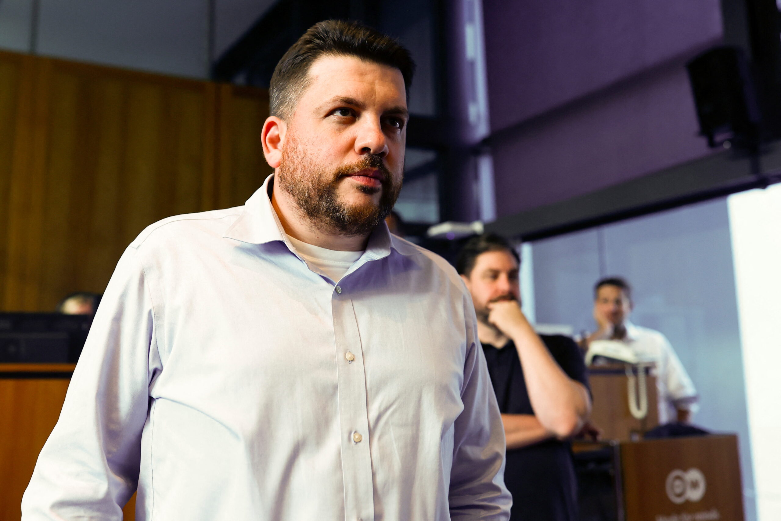 Суд в Москве приговорил оппозиционера Леонида Волкова к 18 годам колонии